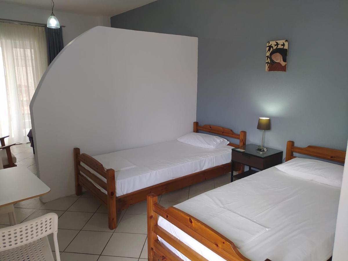 Thalassa Kai Almira Studios Σάρτη Δωμάτιο φωτογραφία
